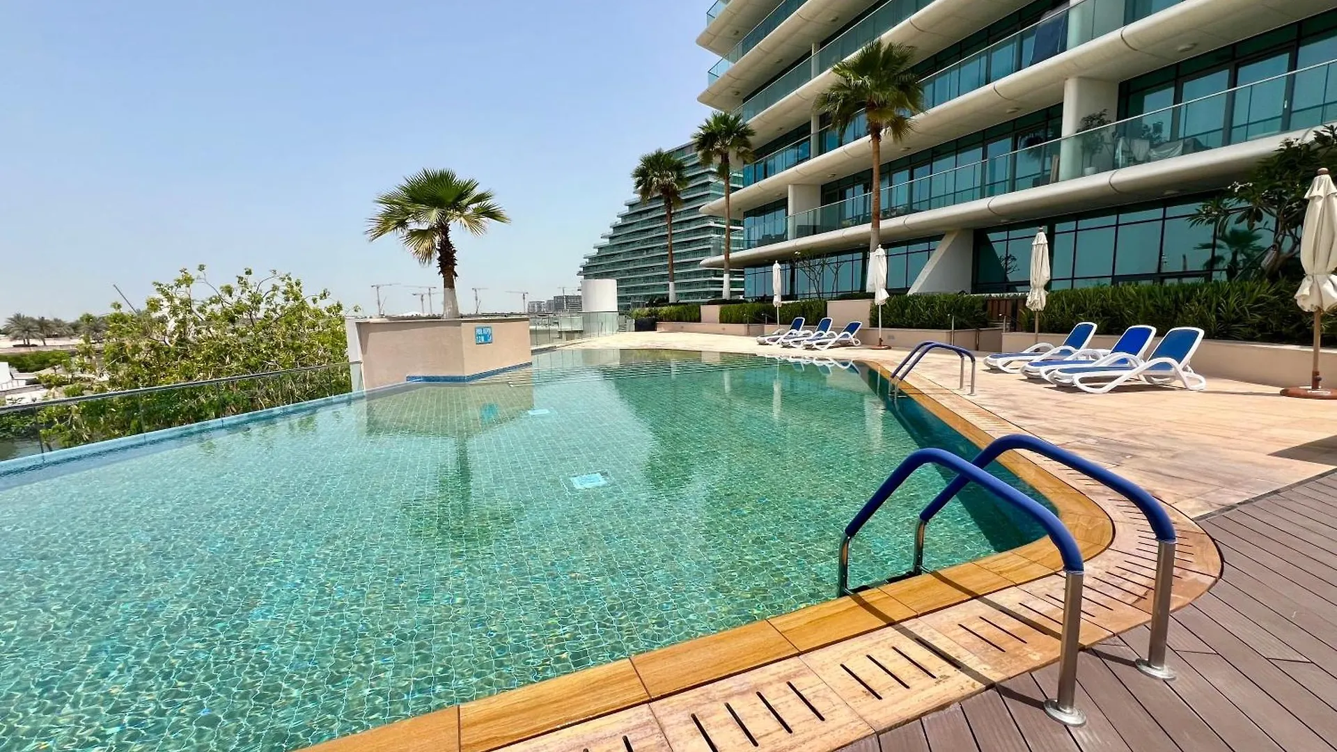 Modern 3 Bedroom Al Hadeel West Side Al Rahah Beach Αμπού Ντάμπι Διαμέρισμα