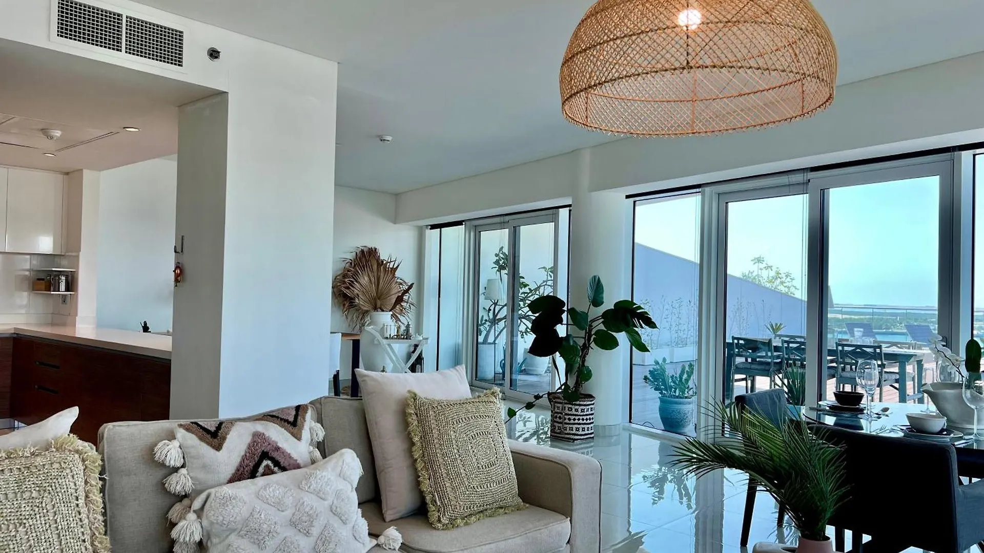Modern 3 Bedroom Al Hadeel West Side Al Rahah Beach Αμπού Ντάμπι 0*,