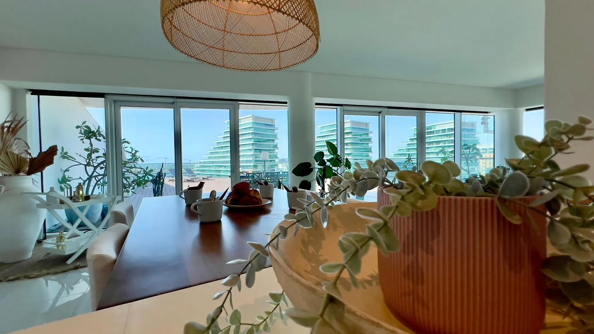 Διαμέρισμα Modern 3 Bedroom Al Hadeel West Side Al Rahah Beach Αμπού Ντάμπι Ηνωμένα Αραβικά Εμιράτα