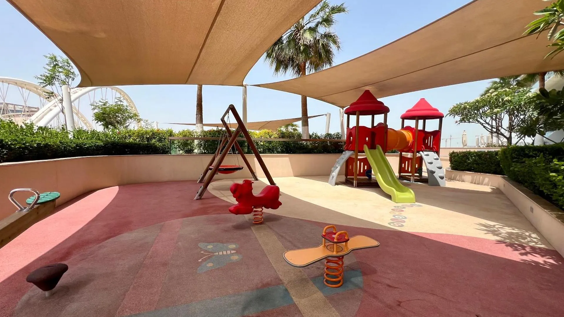 Modern 3 Bedroom Al Hadeel West Side Al Rahah Beach Abú Dhabí 0*,  Spojené arabské emiráty